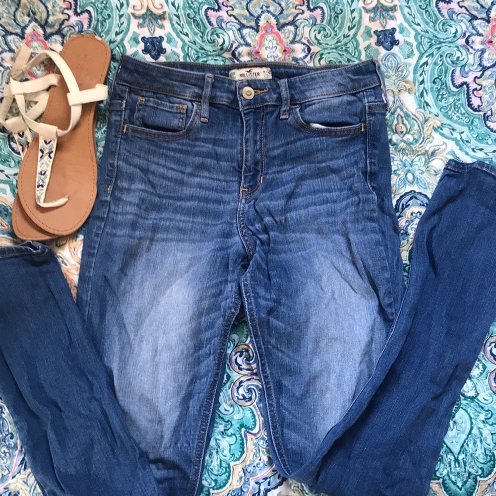 Hollister jeans